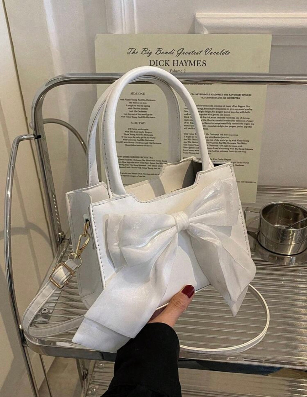 ELEGANT WHITE BOW MINI BAG (SHEIN)