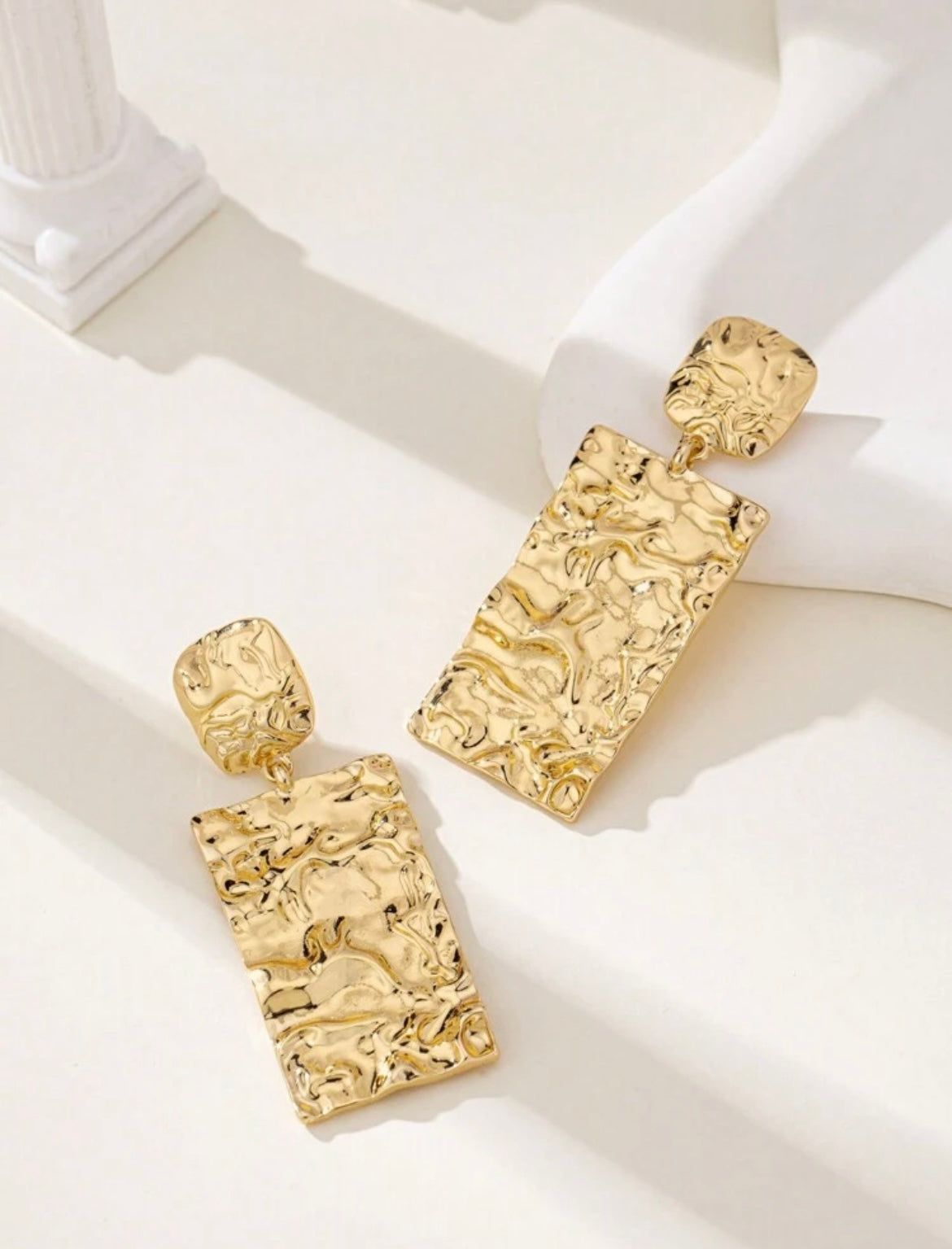 TEXTURED GOLD STATEMENT EARRINGS (SHEIN)