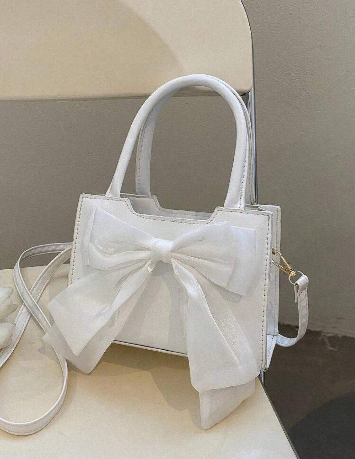 ELEGANT WHITE BOW MINI BAG (SHEIN)