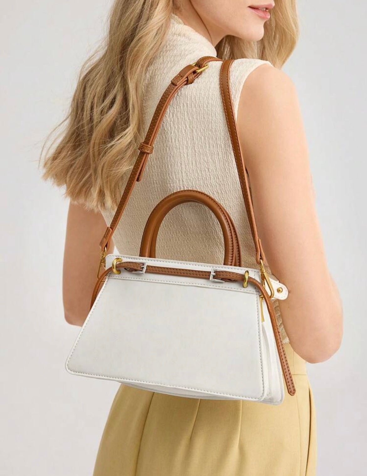 CHIC CONTRAST BUCKLE TOP BAG (SHEIN MOTF)