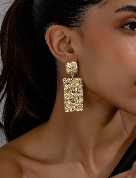 TEXTURED GOLD STATEMENT EARRINGS (SHEIN)