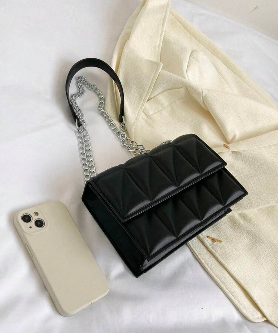 Noir Muse Shoulder Bag