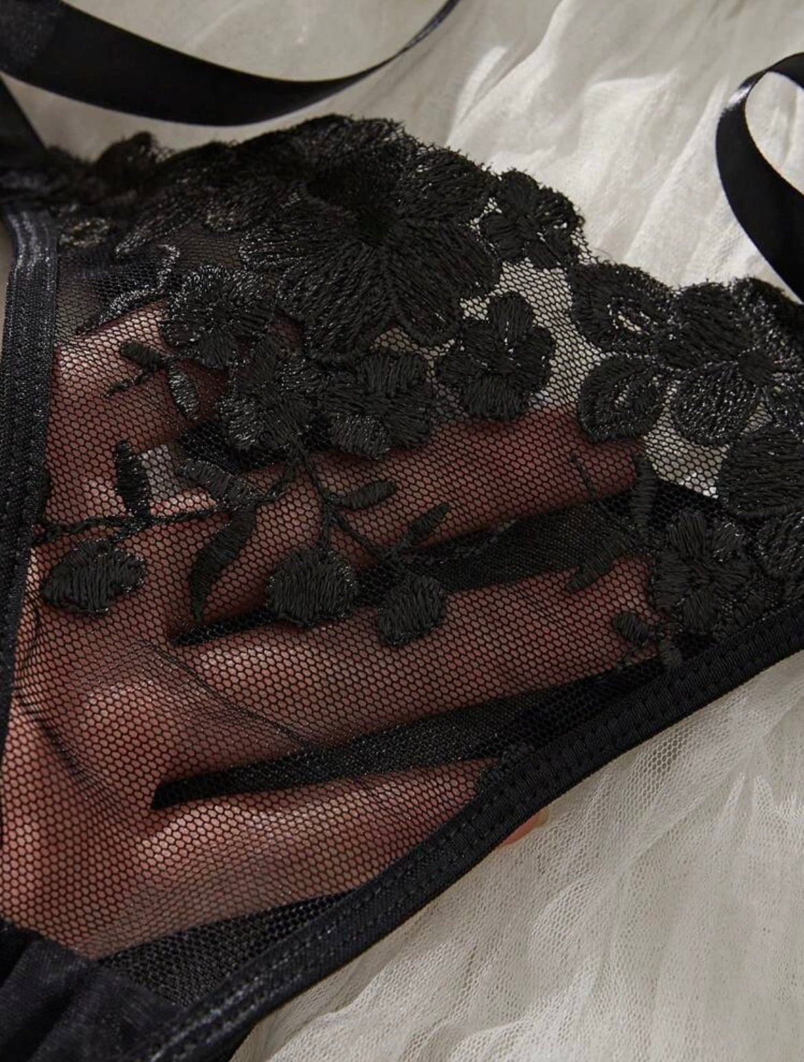 The Porsha Embroidered Lace Lingerie Set