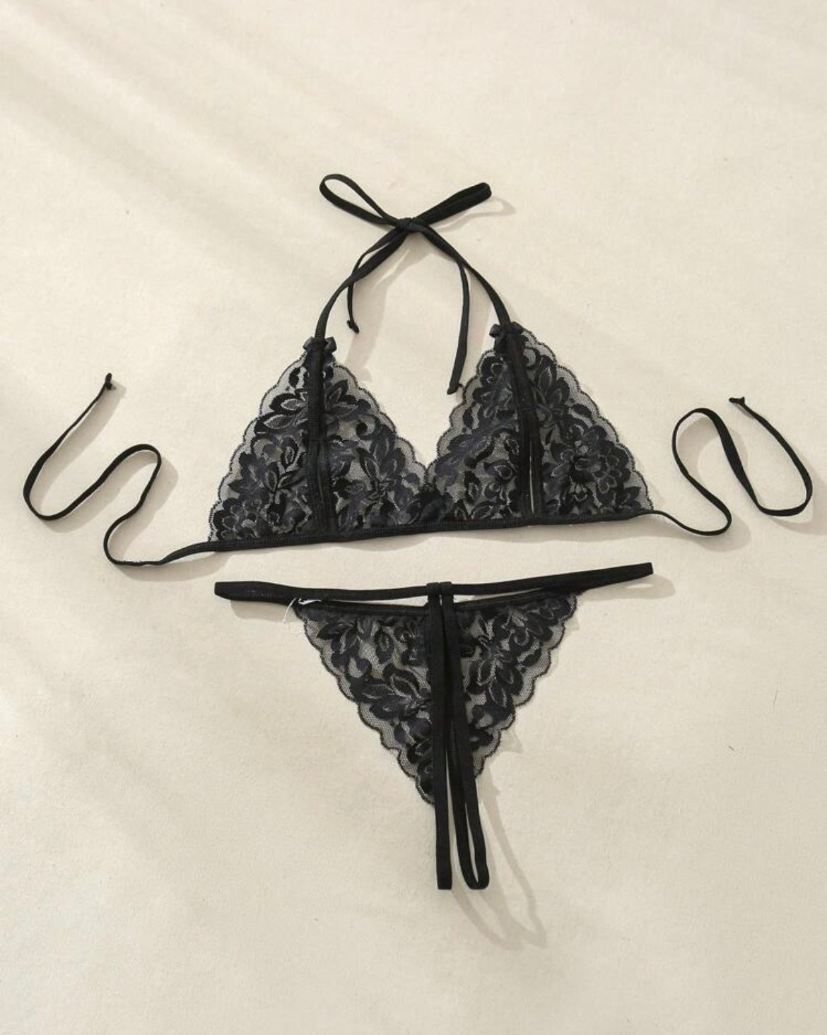 Scalloped Floral Lace Bralette & Cutout Thong Set