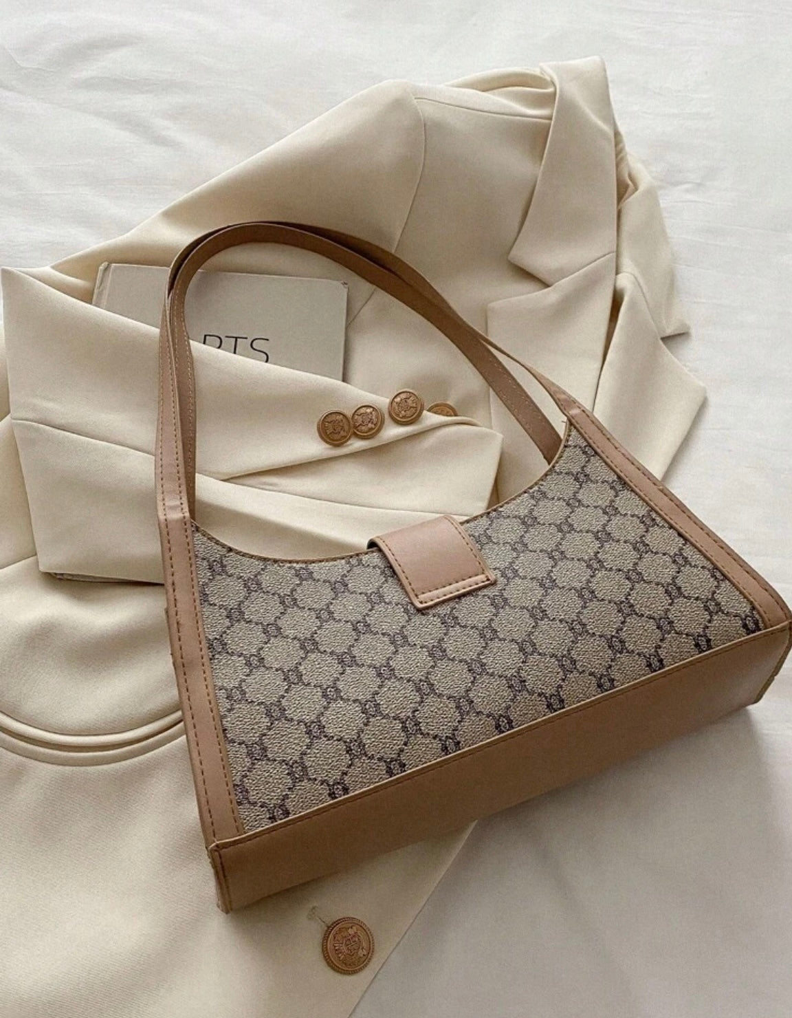 SIGNATURE BUCKLE SHOULDER BAG (SHEIN)