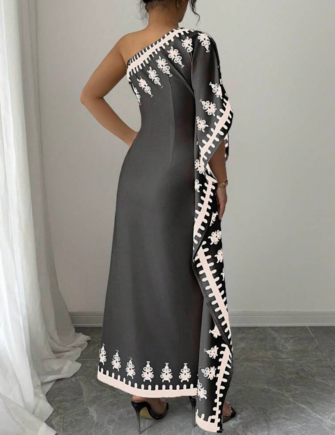 Athena Cape-Sleeve Maxi